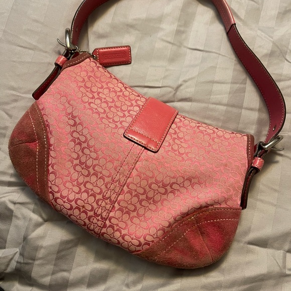 Old school coach bag, dare I say vintage and age myself - Picture 4 of 4